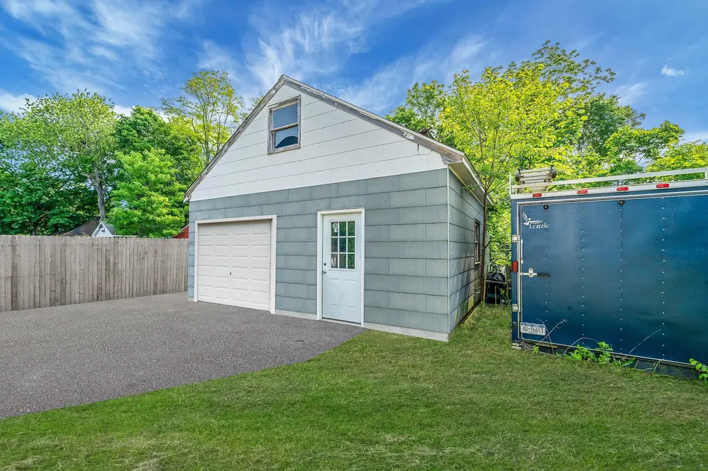 85 Jayne Avenue Patchogue NY 11772
