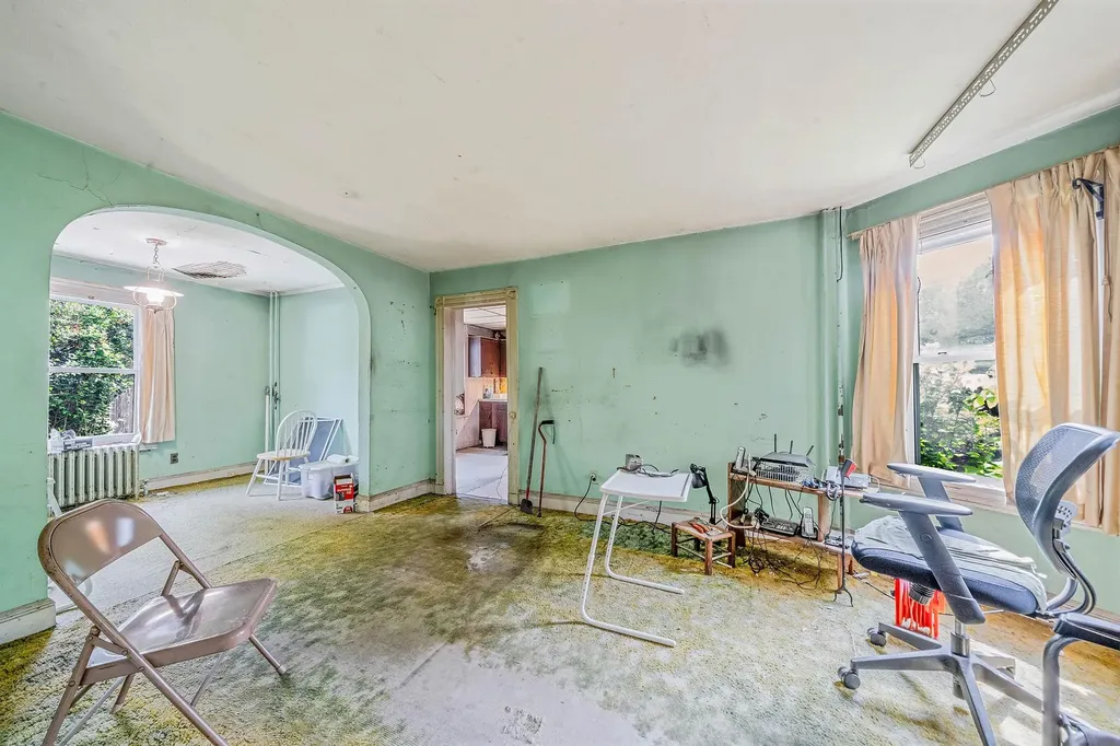 85 Jayne Avenue Patchogue NY 11772