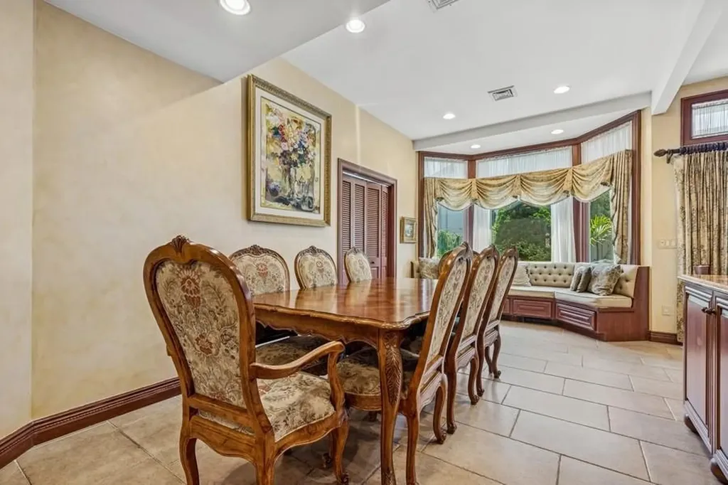 3186 Jason Drive Bellmore NY 11710