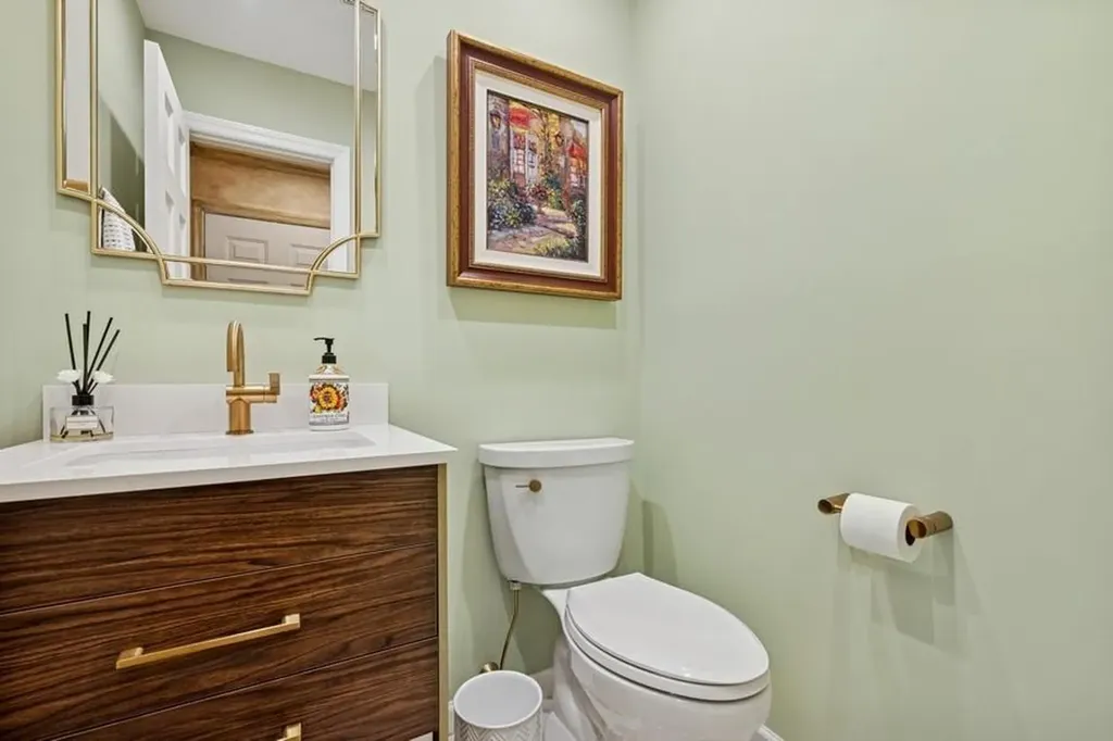 3186 Jason Drive Bellmore NY 11710