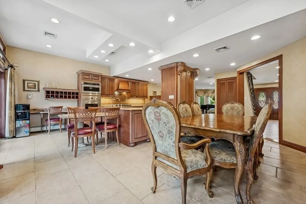 3186 Jason Drive Bellmore NY 11710