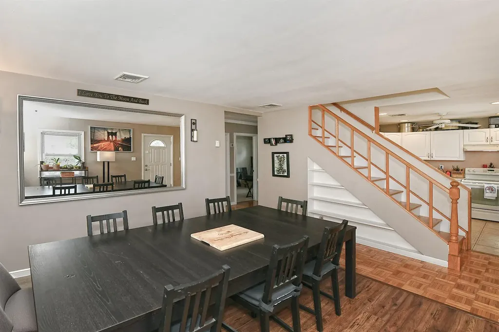 2 Anvil Lane Levittown NY 11756