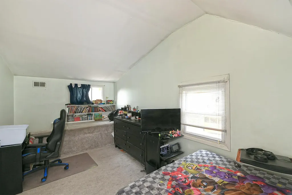 2 Anvil Lane Levittown NY 11756