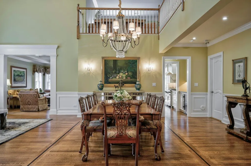 21 Hathaway Lane Manhasset NY 11030