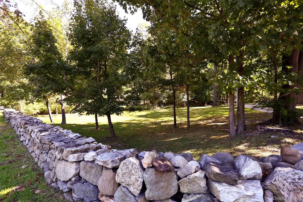 1070 Route 9d Garrison NY 10524