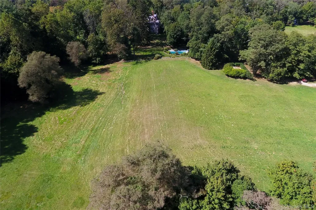 1070 Route 9d Garrison NY 10524