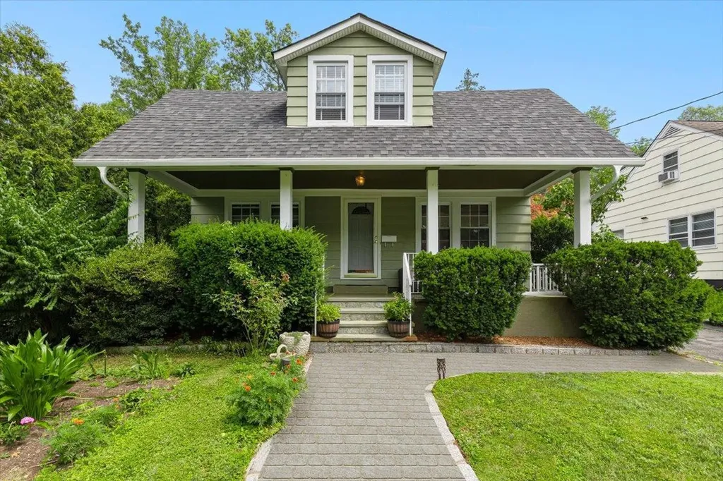 38 Winslow Road White Plains NY 10606