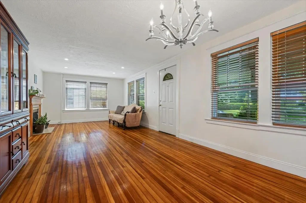 38 Winslow Road White Plains NY 10606