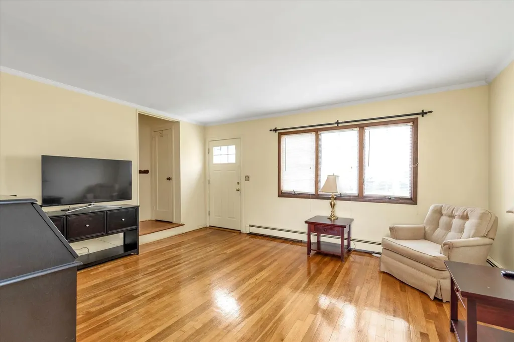 2693 Fox Road Baldwin NY 11510