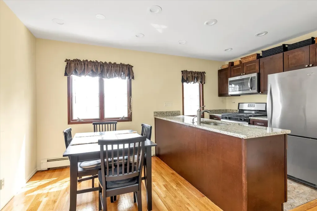 2693 Fox Road Baldwin NY 11510