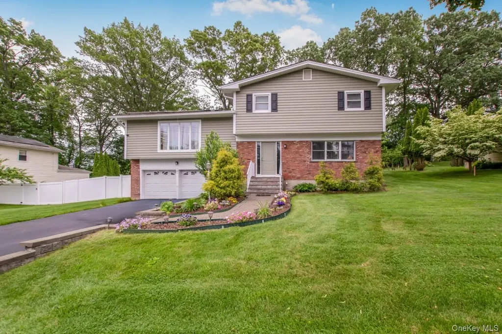 127 Parkview Road Elmsford NY 10523