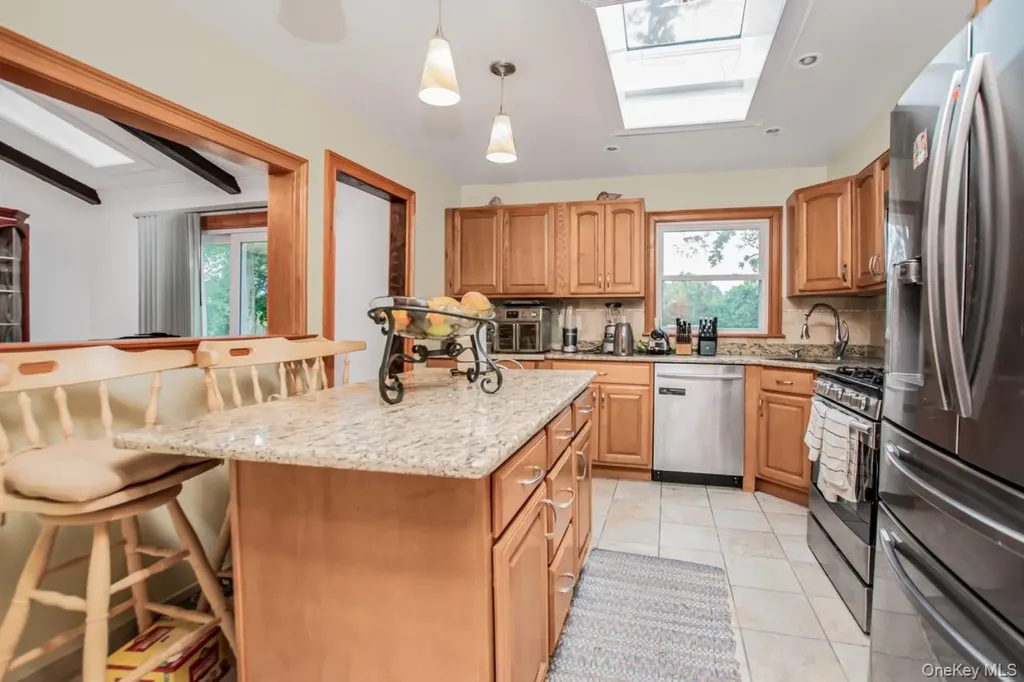 127 Parkview Road Elmsford NY 10523