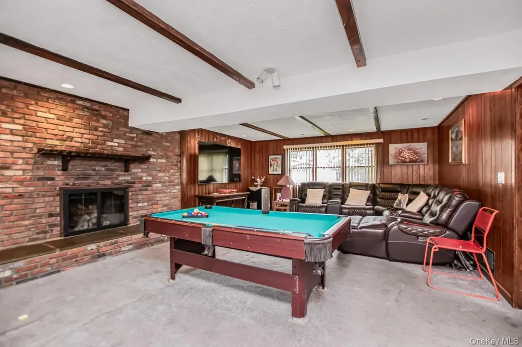 127 Parkview Road Elmsford NY 10523