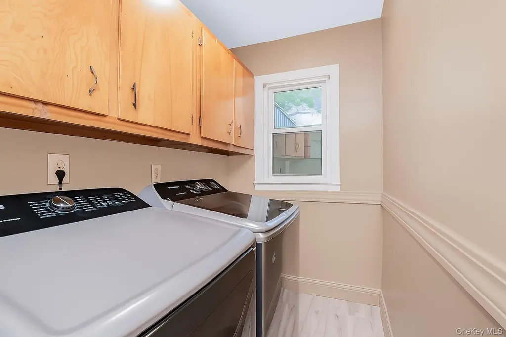 127 Parkview Road Elmsford NY 10523
