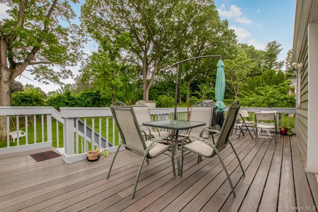 127 Parkview Road Elmsford NY 10523