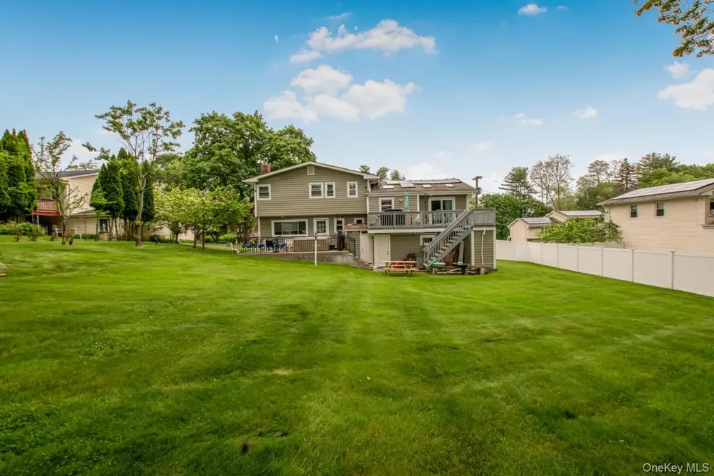 127 Parkview Road Elmsford NY 10523
