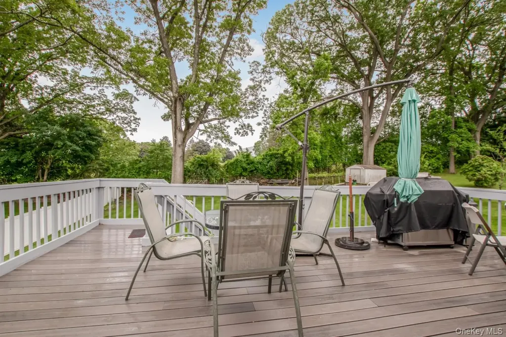 127 Parkview Road Elmsford NY 10523