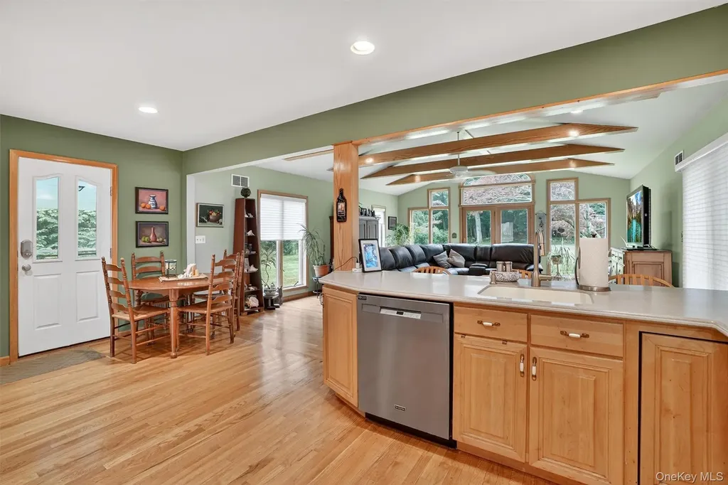 86 Derfuss Lane Blauvelt NY 10913