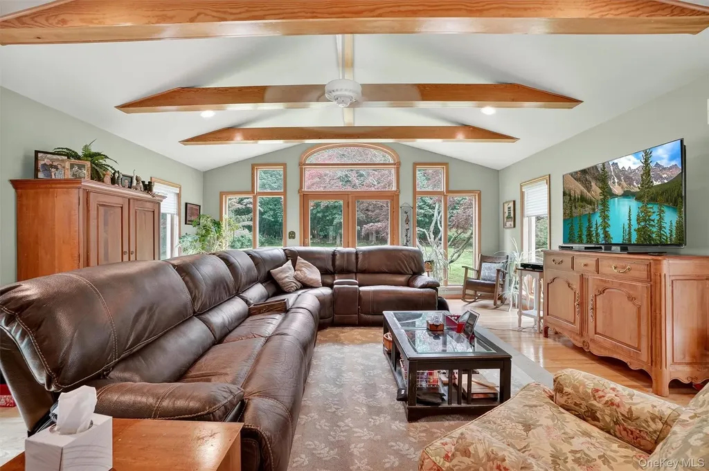86 Derfuss Lane Blauvelt NY 10913