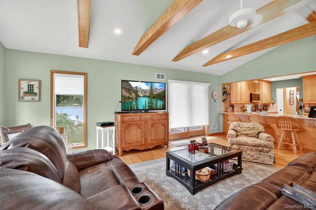 86 Derfuss Lane Blauvelt NY 10913