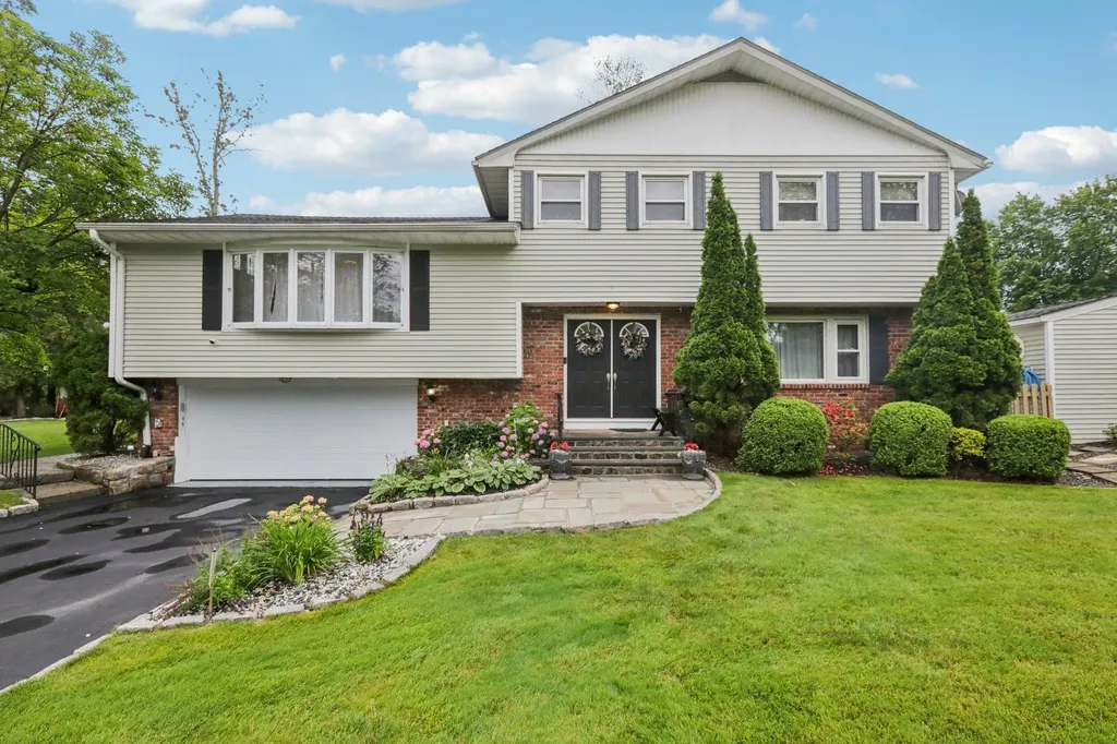 103 Worthington Road White Plains NY 10607