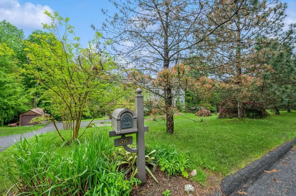 56 Hillside Terrace Mahopac NY 10541