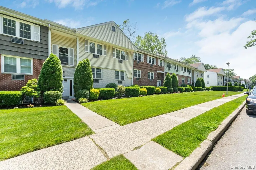 77 Lorraine Terrace Mount Vernon NY 10553