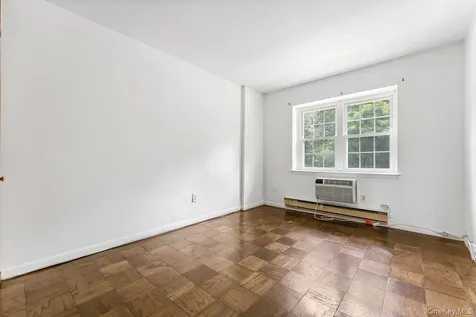 77 Lorraine Terrace Mount Vernon NY 10553
