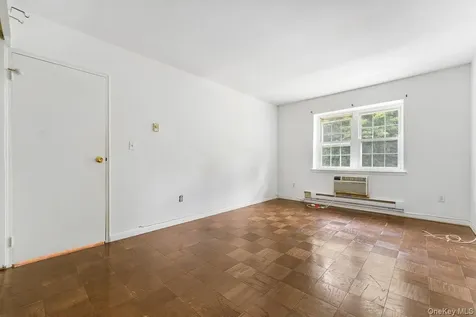 77 Lorraine Terrace Mount Vernon NY 10553