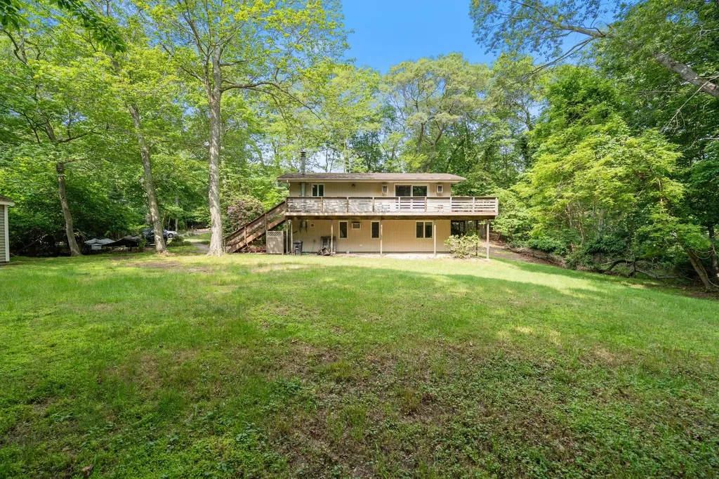 208 Sylvan Drive Wading River NY 11792