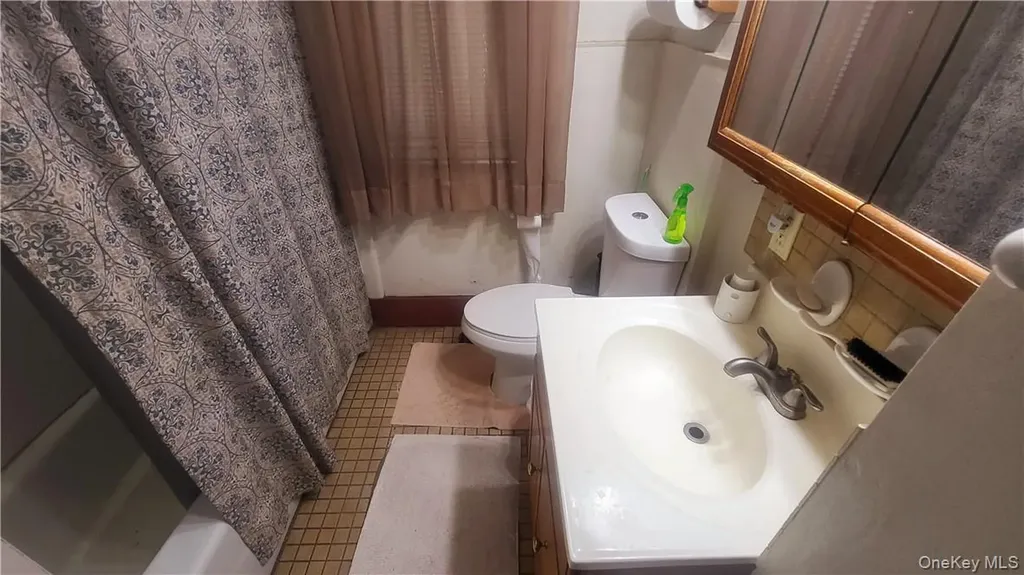 313 Mansion Street Poughkeepsie NY 12601