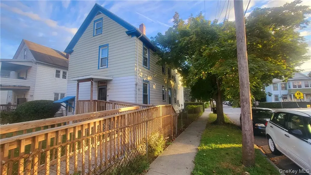 313 Mansion Street Poughkeepsie NY 12601