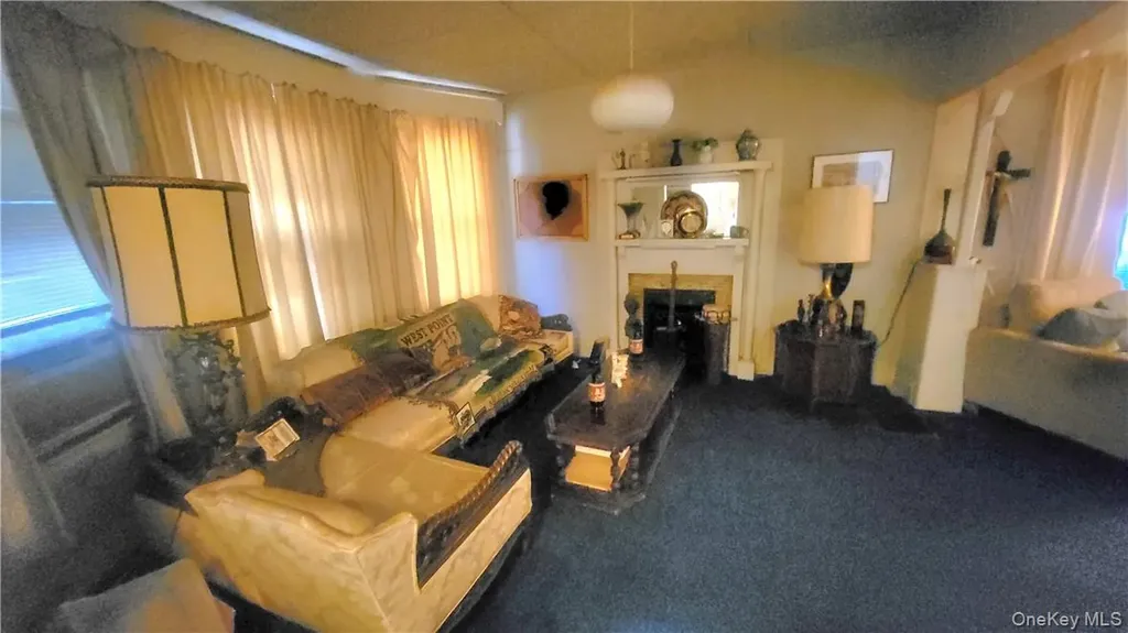 313 Mansion Street Poughkeepsie NY 12601