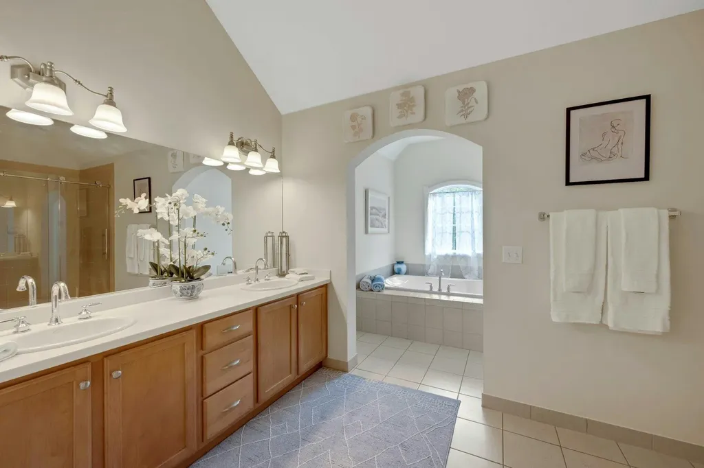 3 Vista Drive Baldwin Place NY 10505
