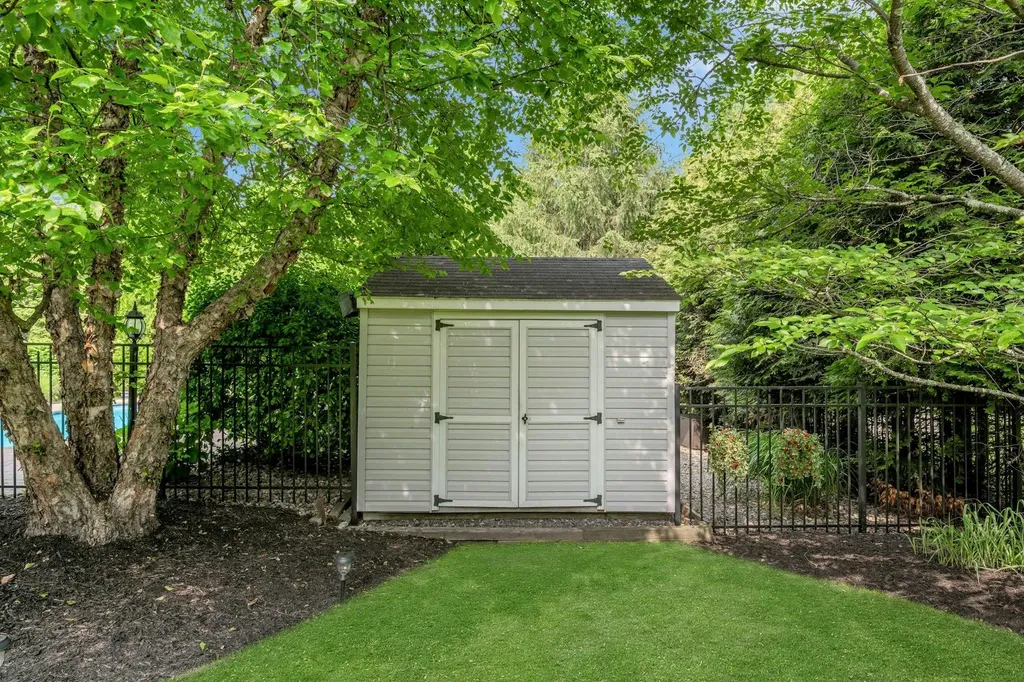 3 Vista Drive Baldwin Place NY 10505
