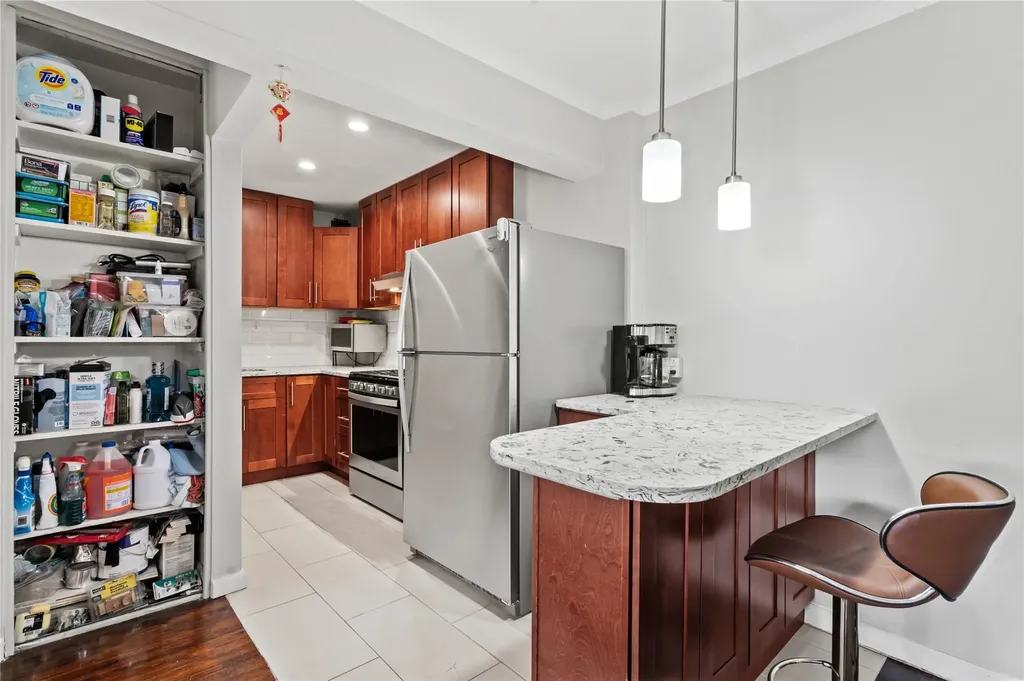68-20 Selfridge Street Forest Hills NY 11375