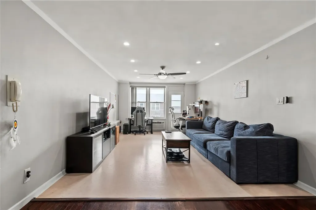 68-20 Selfridge Street Forest Hills NY 11375