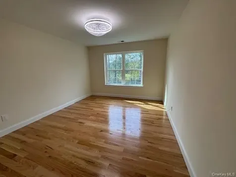 4 Jefferson Avenue New Windsor NY 12553