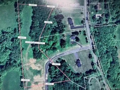 4 Jefferson Avenue New Windsor NY 12553