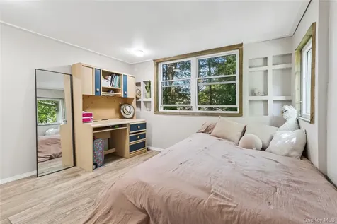 1538 Speonk Riverhead Road Speonk NY 11972