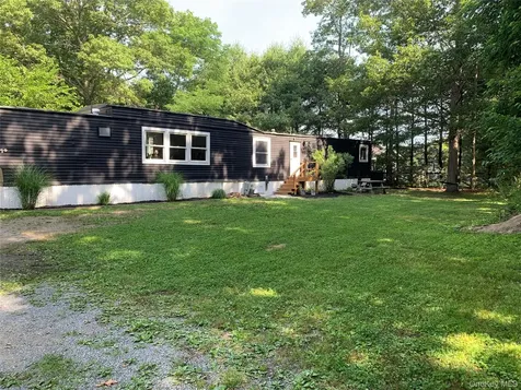 1538 Speonk Riverhead Road Speonk NY 11972