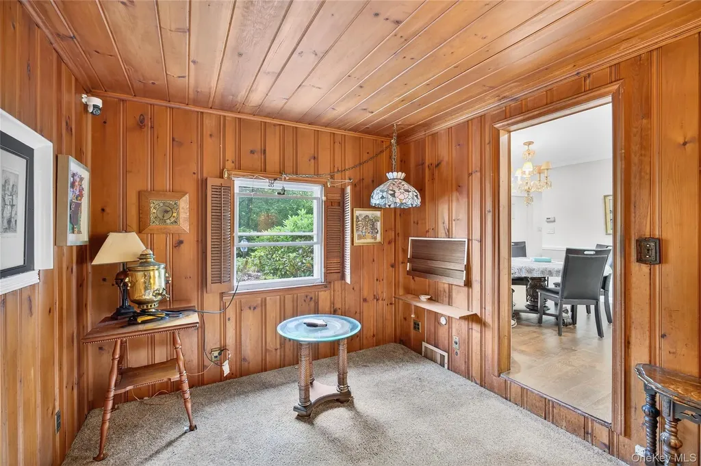 8 Beechwood Road Hartsdale NY 10530