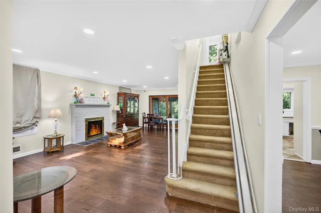 8 Beechwood Road Hartsdale NY 10530