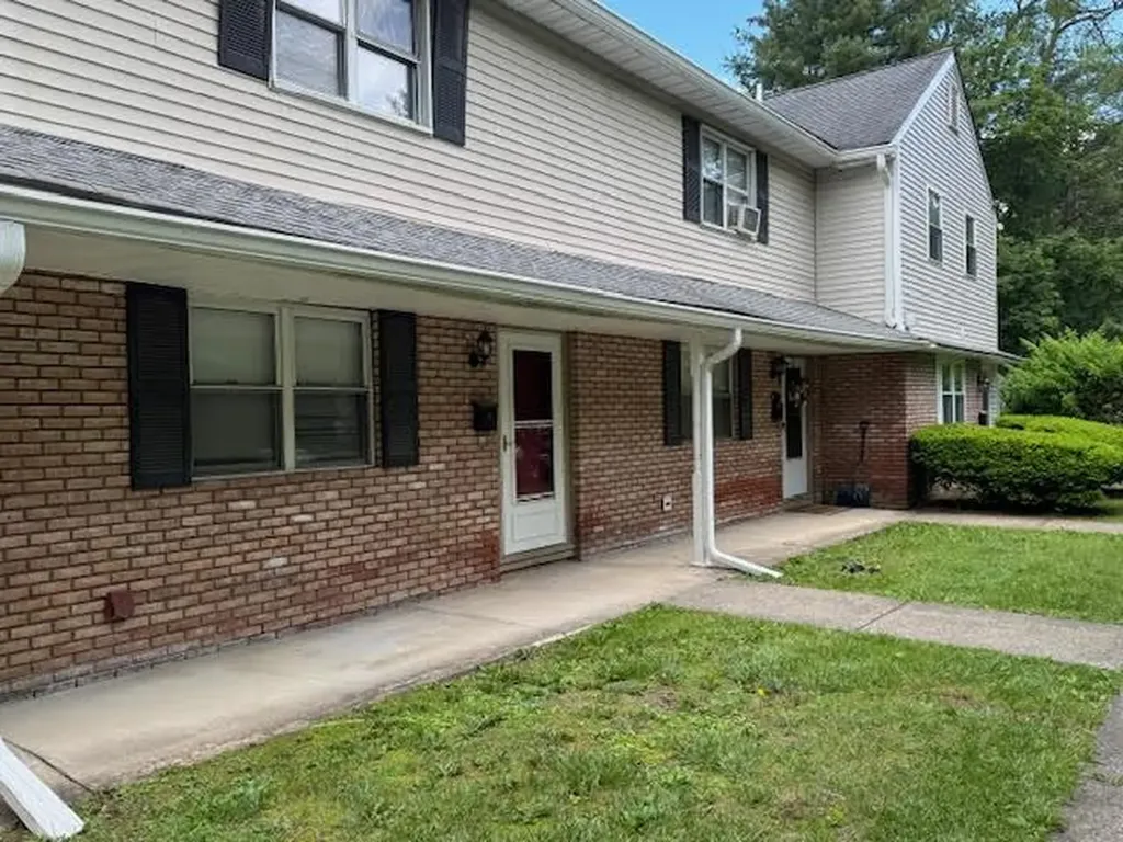 23 Brewster Road Cornwall NY 12518