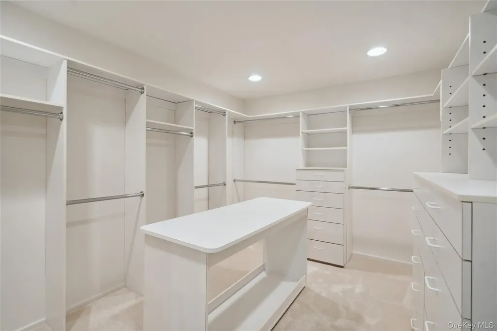 295 Foxhunt Crescent Syosset NY 11791