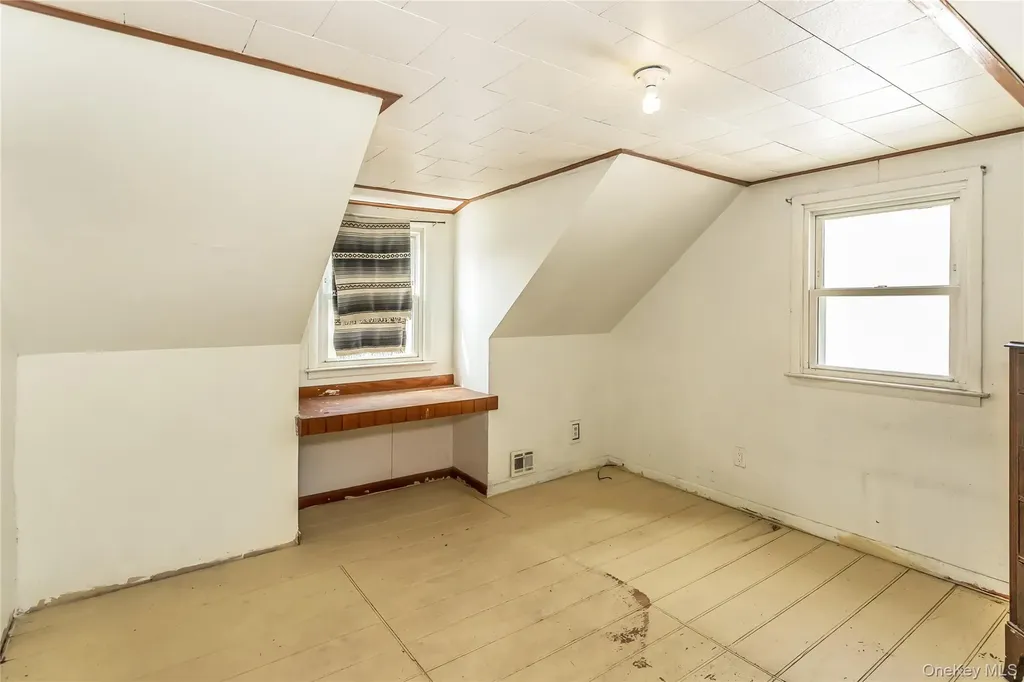 18 Hilliard Avenue Central Islip NY 11722