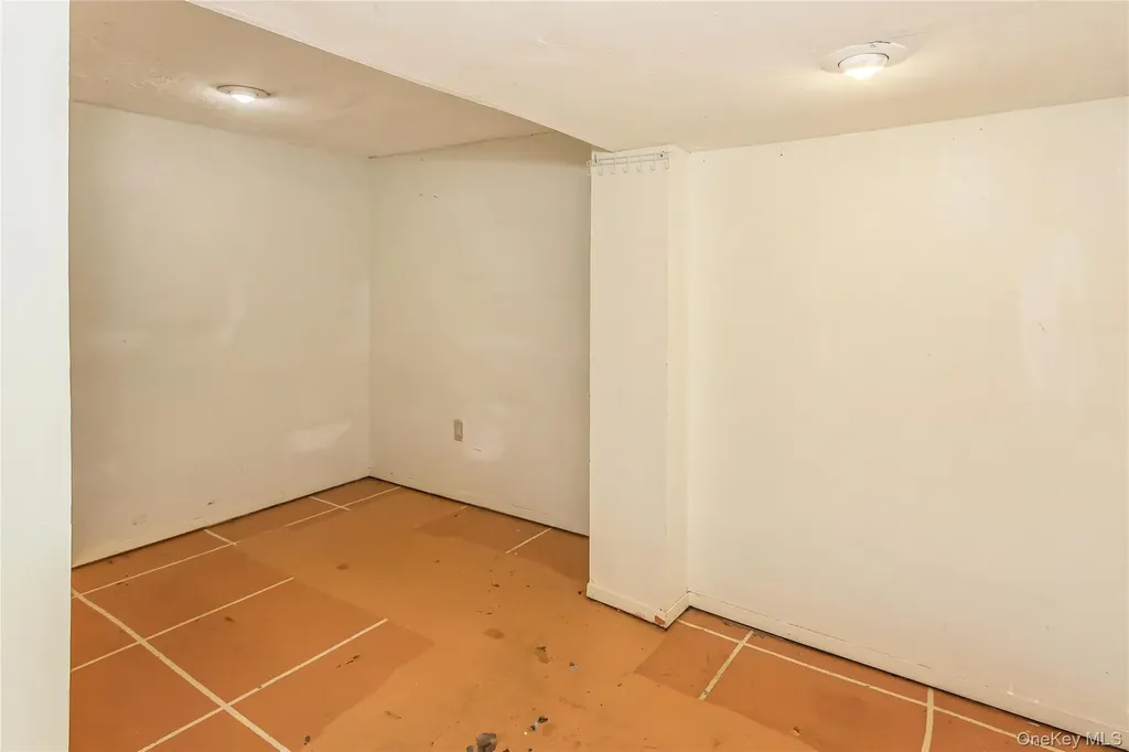 18 Hilliard Avenue Central Islip NY 11722