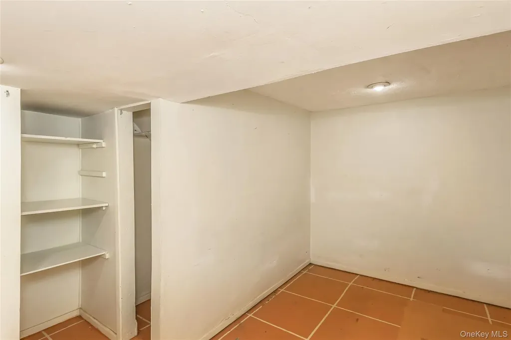 18 Hilliard Avenue Central Islip NY 11722