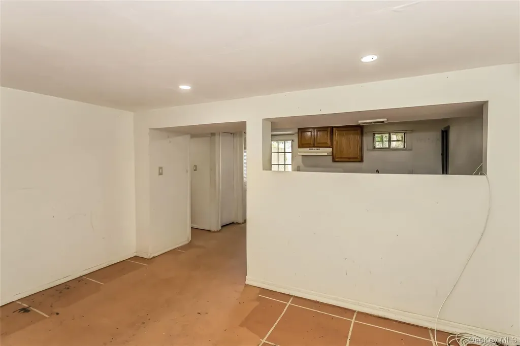 18 Hilliard Avenue Central Islip NY 11722