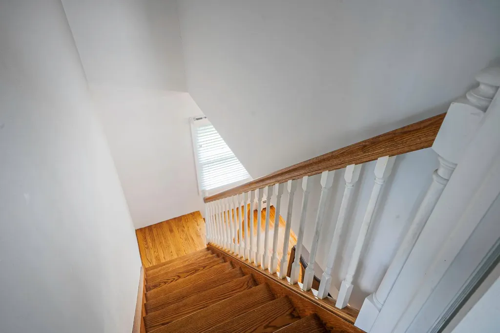320 Vanderbilt Boulevard Oakdale NY 11769